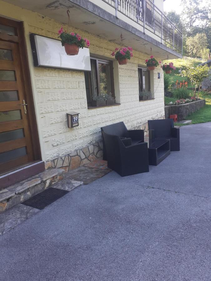 Sokol Apartment Ogulin Exterior photo